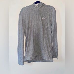 THIN NIKE SWEATER